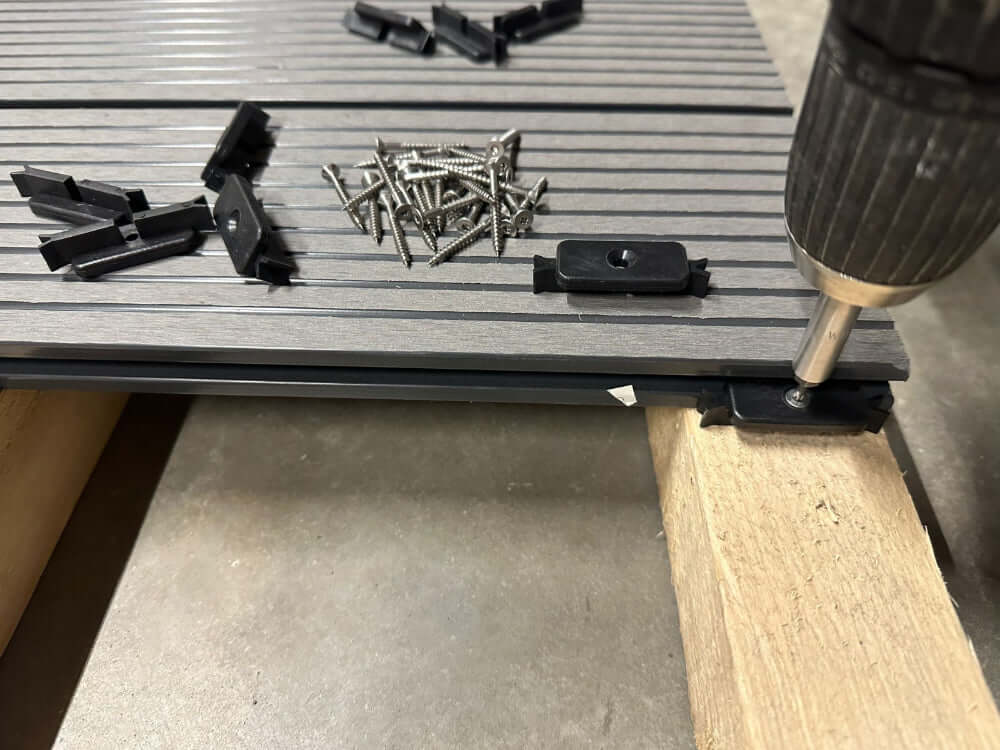 Paket Darex WPC Montageclips 7mm für Terrassenbau