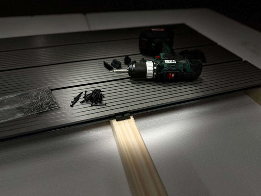 WPC Clips 7,5mm für Terrassendielen – Inkl. Schrauben